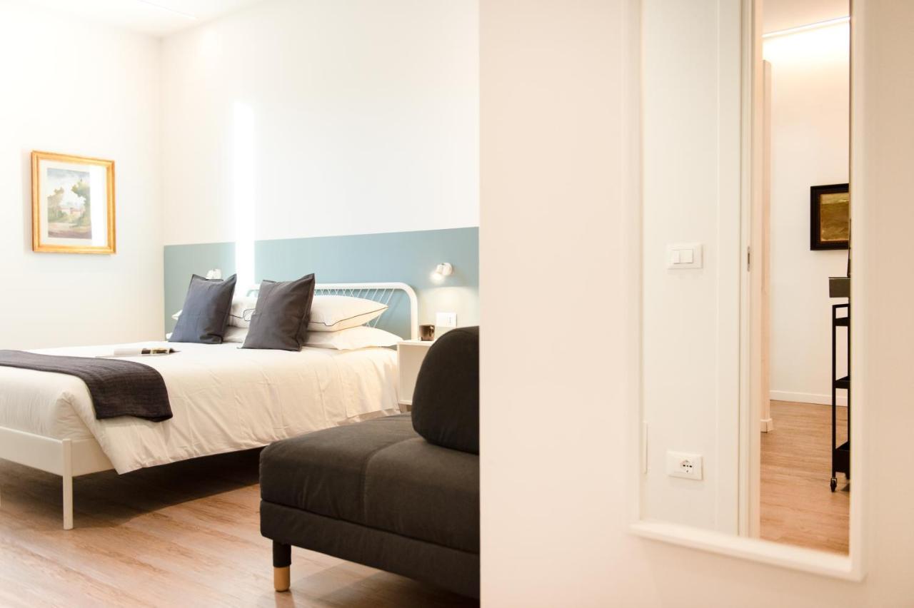 Smart & Urban Suites - Corso51 Rimini Bagian luar foto