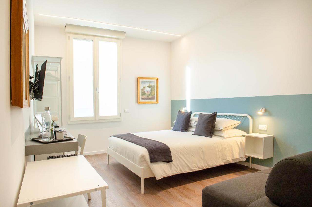 Smart & Urban Suites - Corso51 Rimini Bagian luar foto
