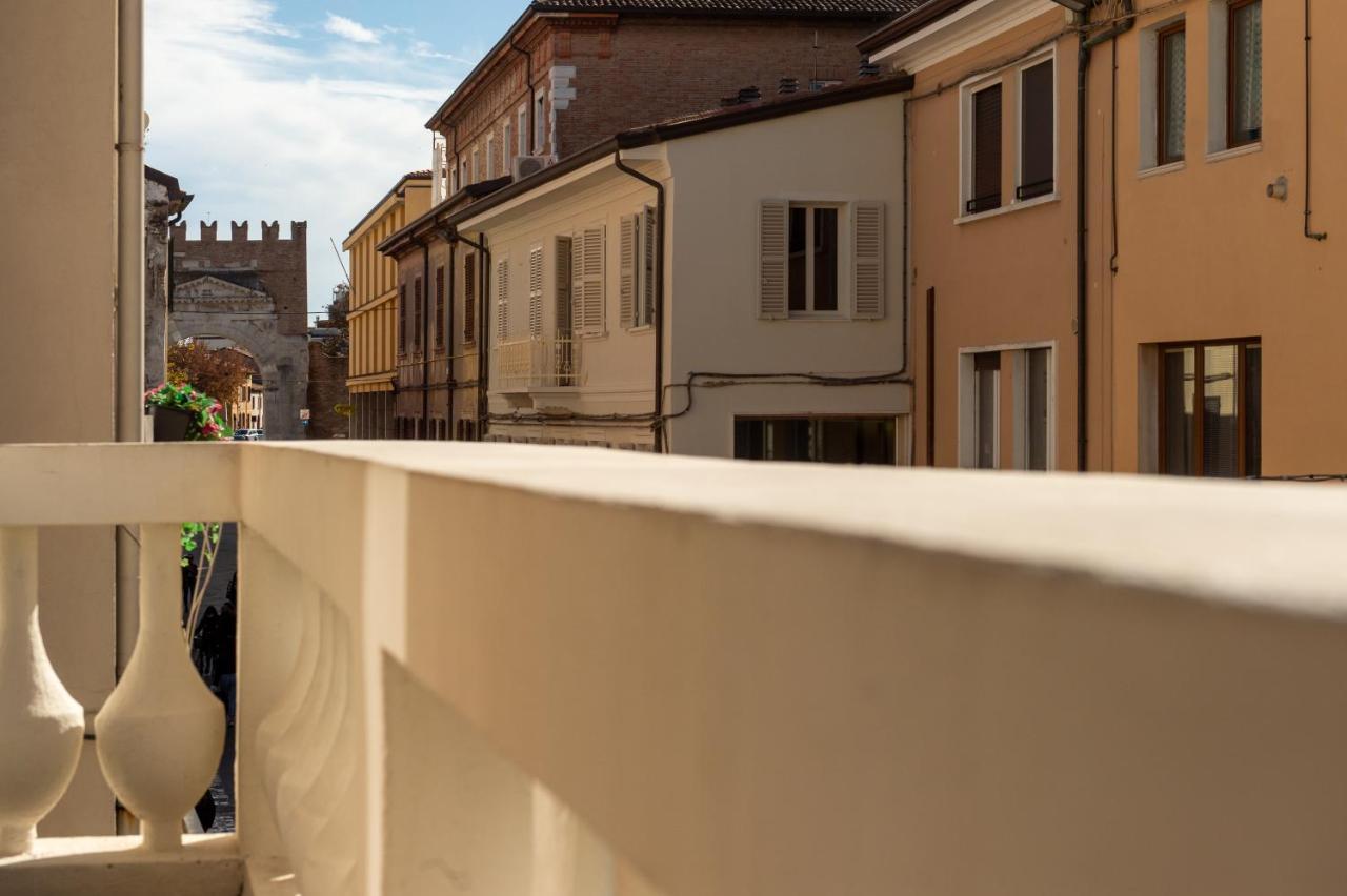 Smart & Urban Suites - Corso51 Rimini Bagian luar foto