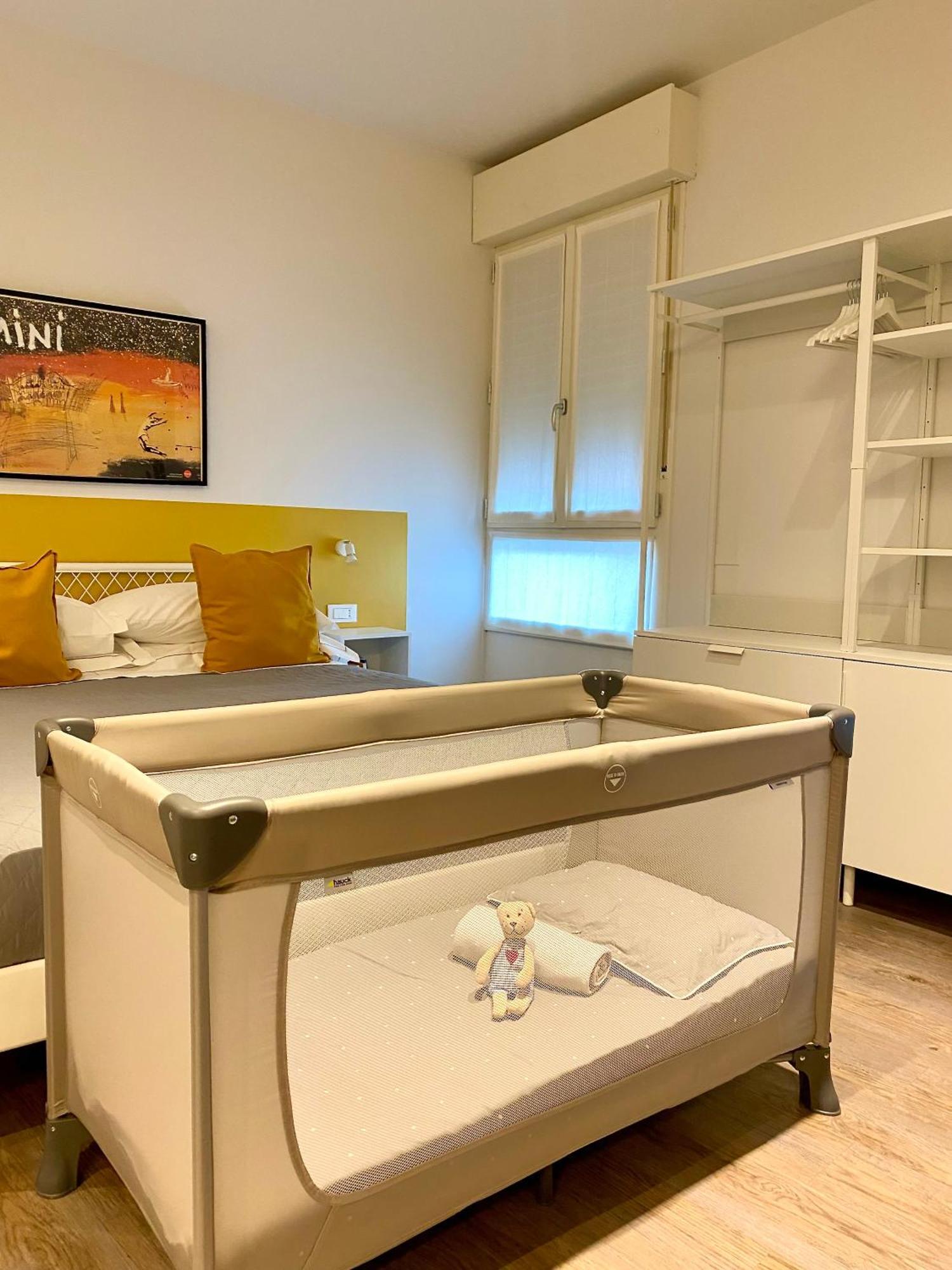 Smart & Urban Suites - Corso51 Rimini Bagian luar foto